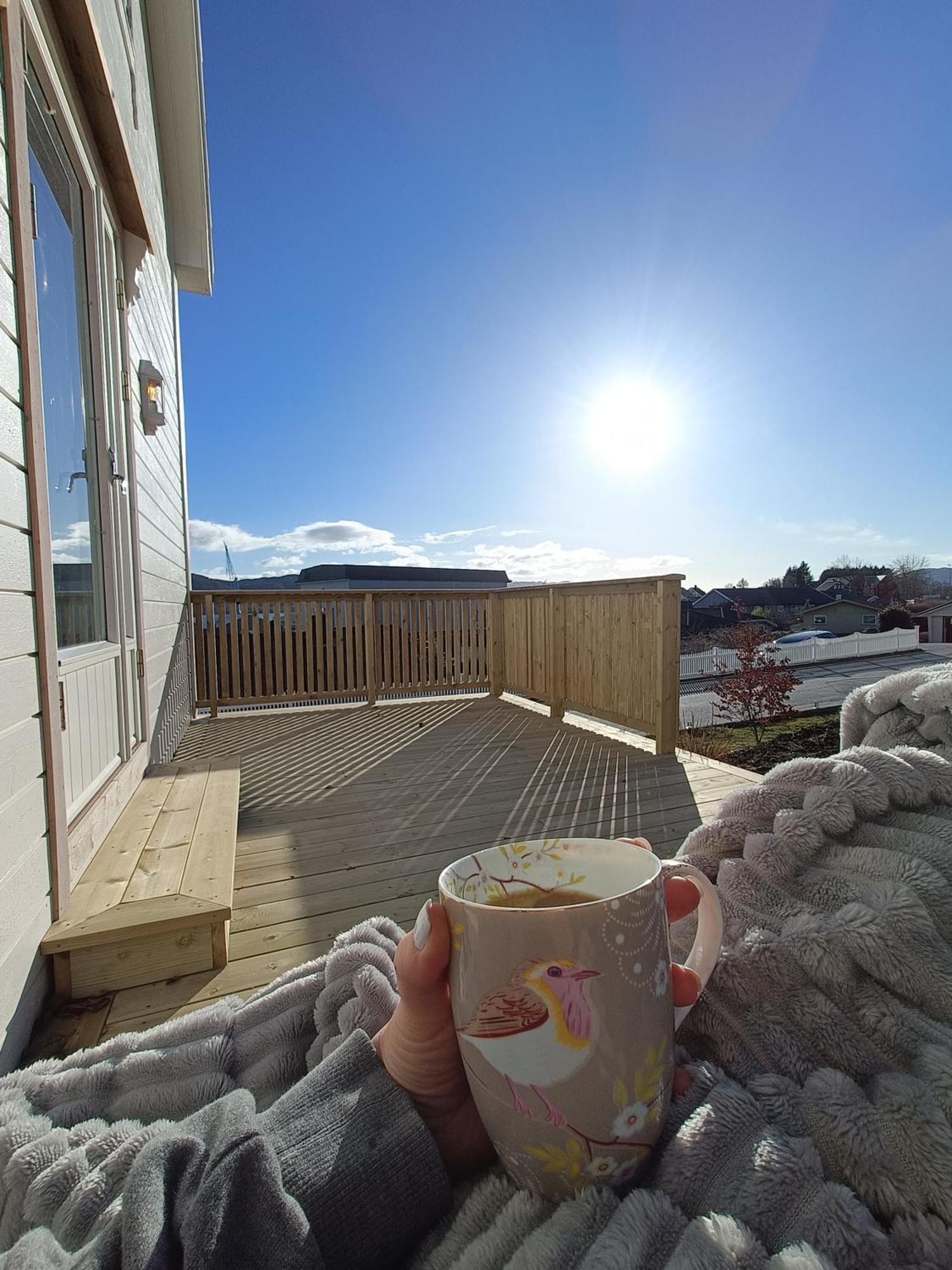 Вилла Charming House In Ulsteinvik With Free Parking Экстерьер фото